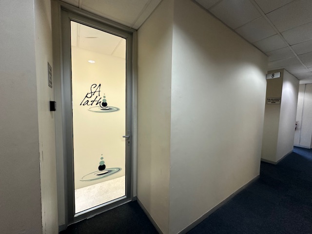 To Let commercial Property for Rent in Pinelands Western Cape